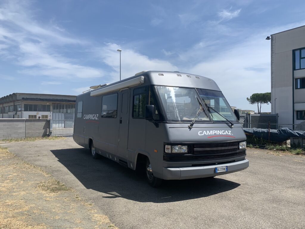 Motorhome ad uso stand per tour